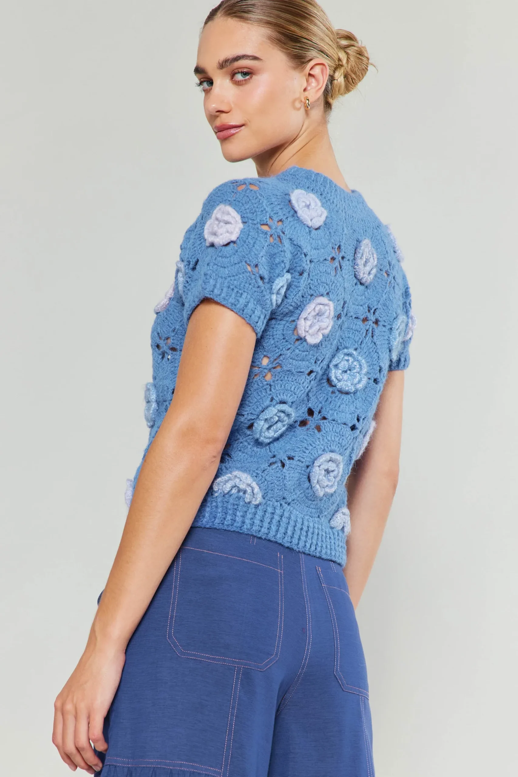 Knitwear|Short Sleeve Tops-Current Air 3D Floral Crochet Top BLUEMLT