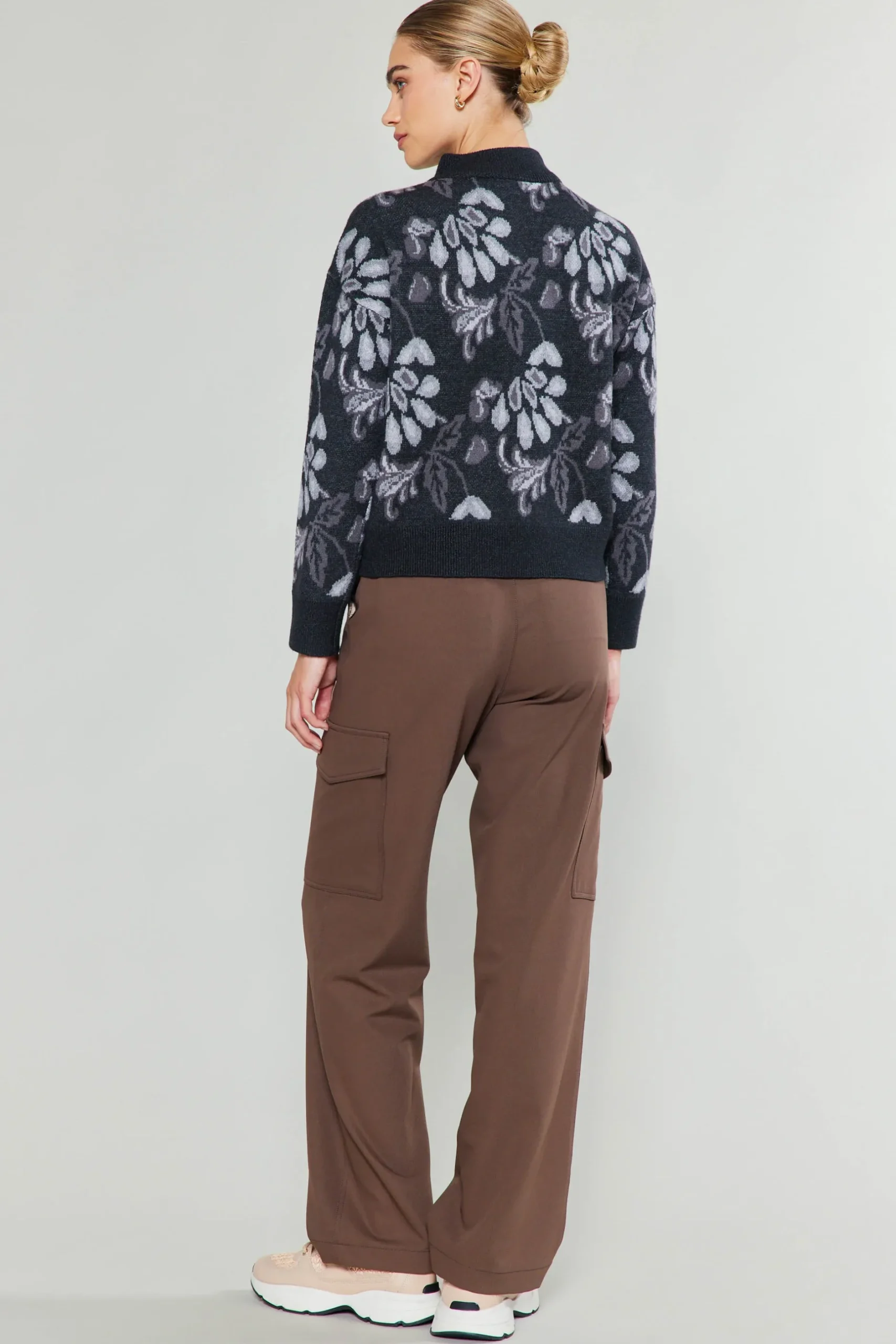 Knitwear|Sweaters-Current Air Floral Jacquard Sweater BLACKMLT