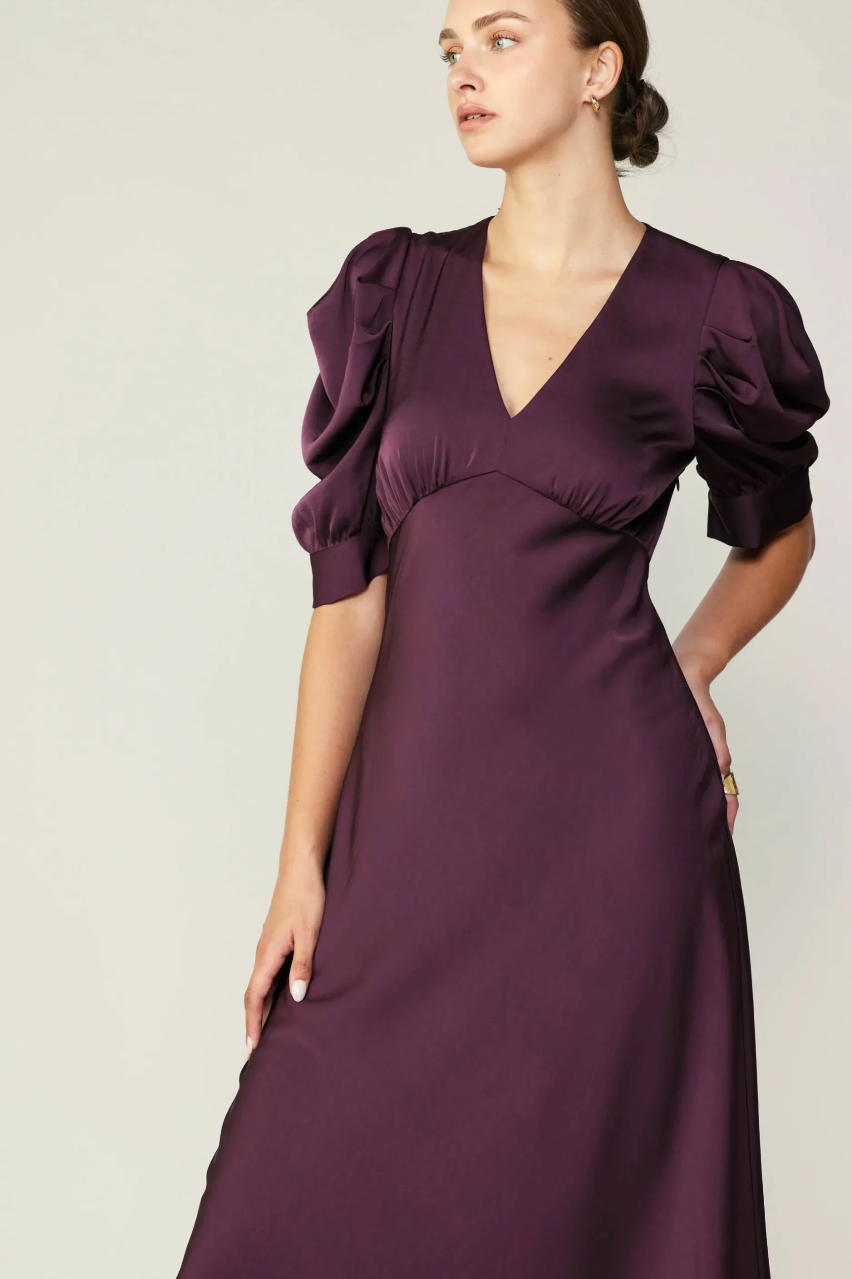 Midi Dresses-Current Air Puff Sleeve Midi Dress MIDNIGHTPLUM